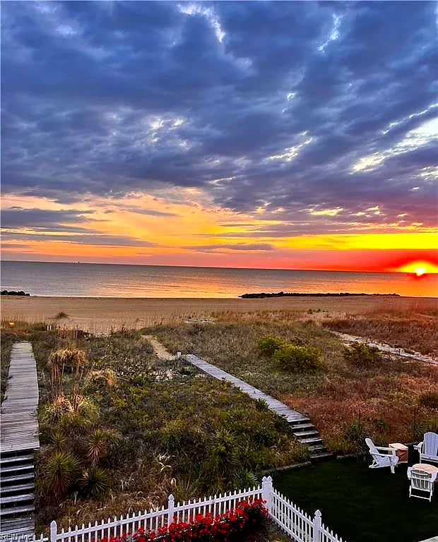 782 W Ocean View AVE, NORFOLK VA 23503