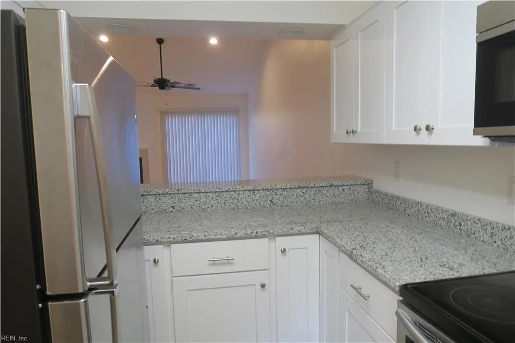 1509 Colonnade DR, VIRGINIABEACH VA 23451 - Photo 4
