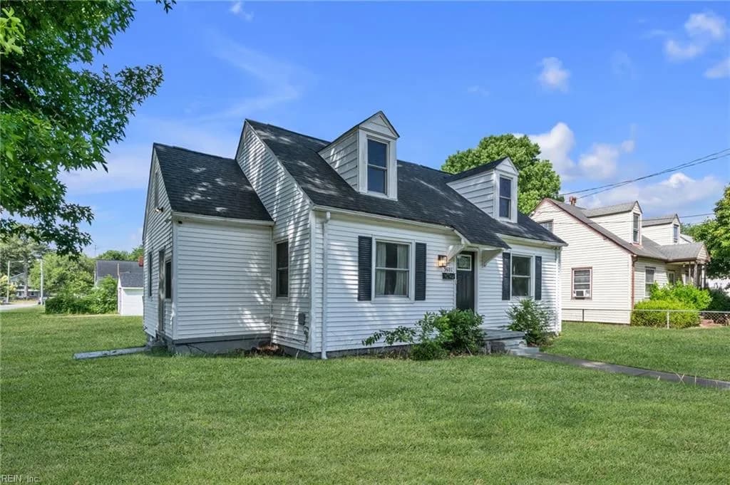 3601 Pamlico CIR, NORFOLK VA 23513 - Photo 4