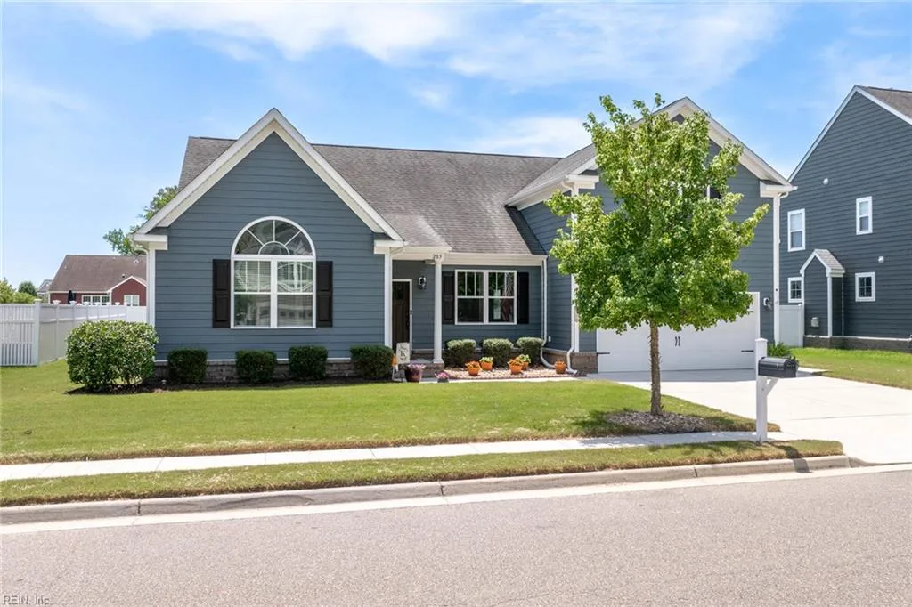 205 Wisdom PATH, CHESAPEAKE VA 23322
