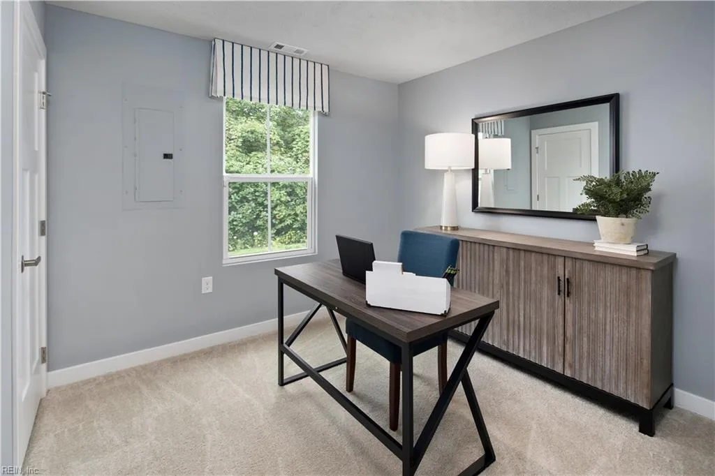 5043 Santoro RD, TOANO VA 23168 - Photo 4