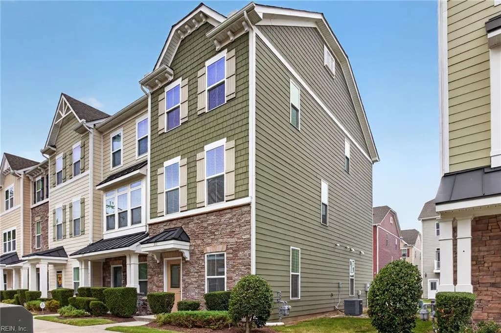 511 Sloane ST, CHESAPEAKE VA 23324 - Photo 3