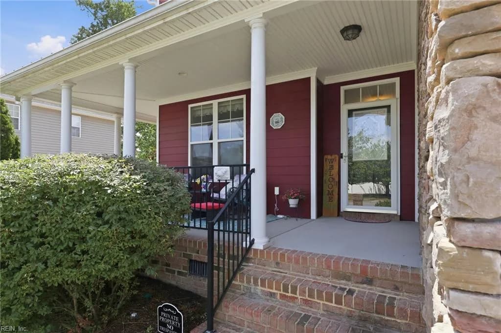 616 Flint Chip DR, CHESAPEAKE VA 23320 - Photo 4