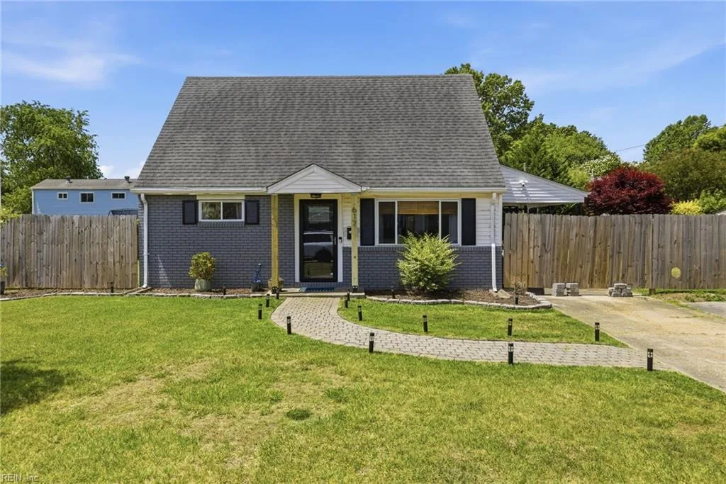617 Kellam RD, VIRGINIABEACH VA 23462