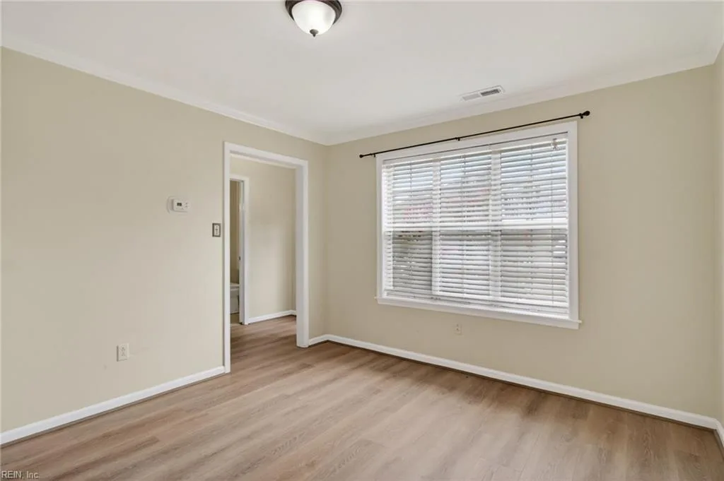 937 Welch CIR, VIRGINIABEACH VA 23452 - Photo 5