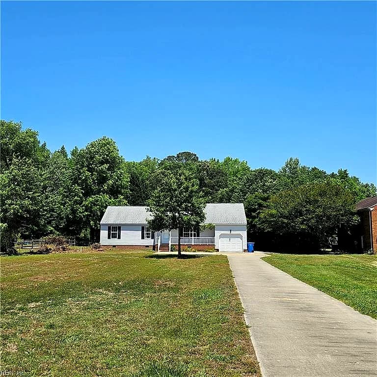 2164 Shipyard RD, CHESAPEAKE VA 23323 - Photo 4