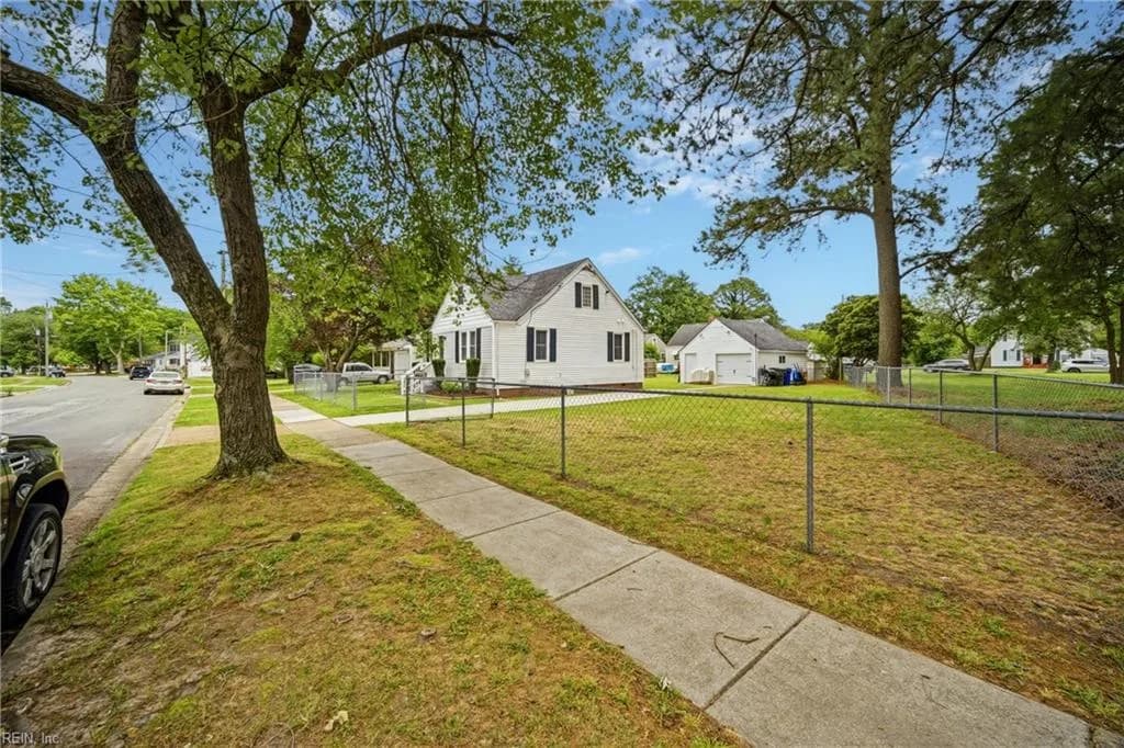 2702 Argonne AVE, NORFOLK VA 23509 - Photo 4