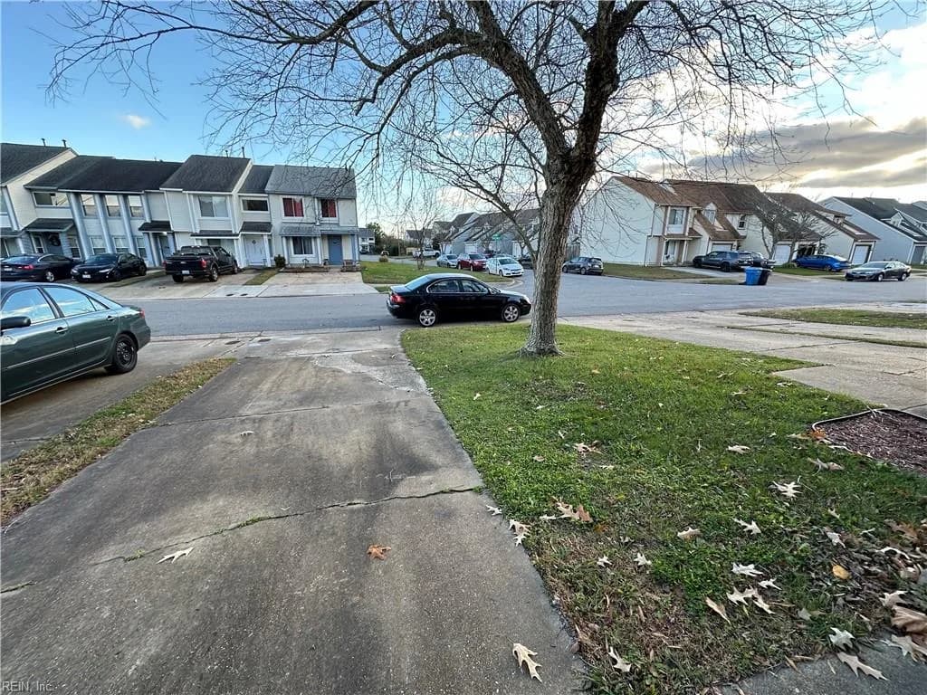 792 Quesnel DR, VIRGINIABEACH VA 23454 - Photo 4