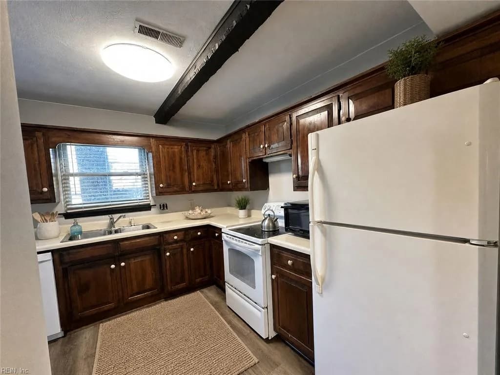 1428 Goose LNDG, VIRGINIABEACH VA 23451 - Photo 5