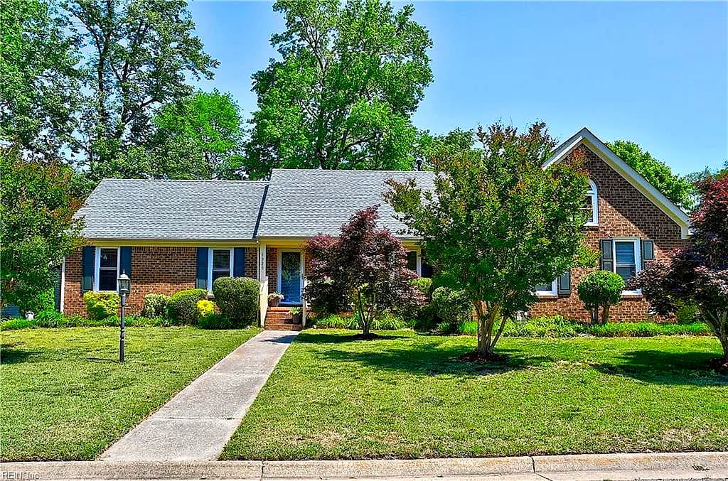 1329 Creekview Dr NONE, CHESAPEAKE VA 23321 - Main photo