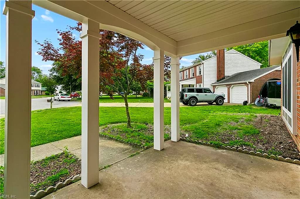 223 Captains CT, HAMPTON VA 23669 - Photo 5