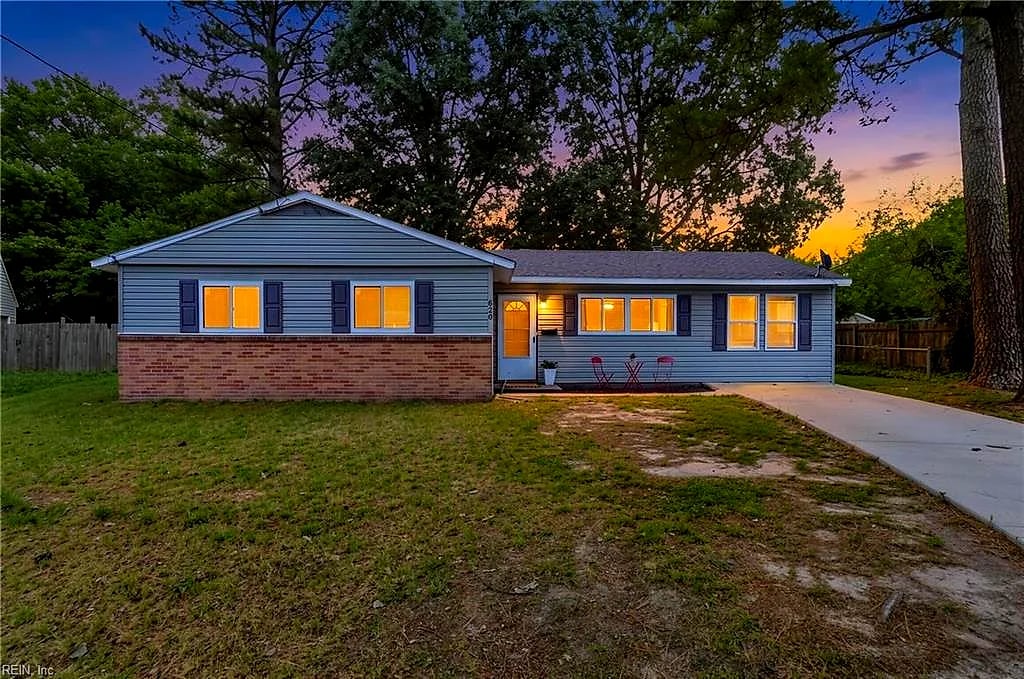 620 Queens View CT, Hampton — 4 bed Residential, 1,496 sqft