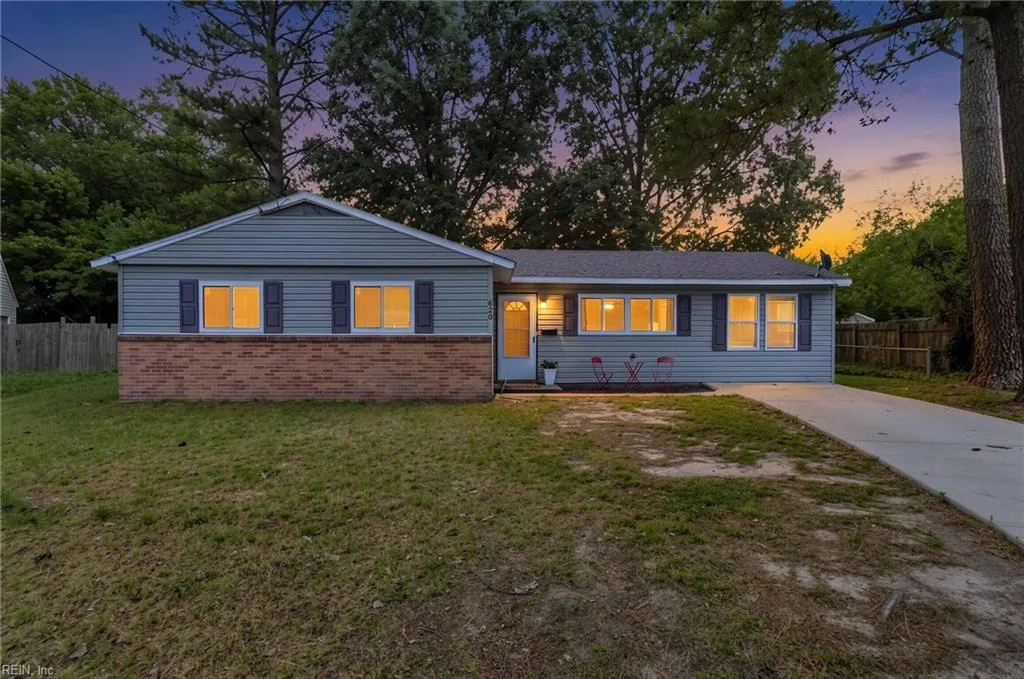 620 Queens View CT, HAMPTON VA 23669