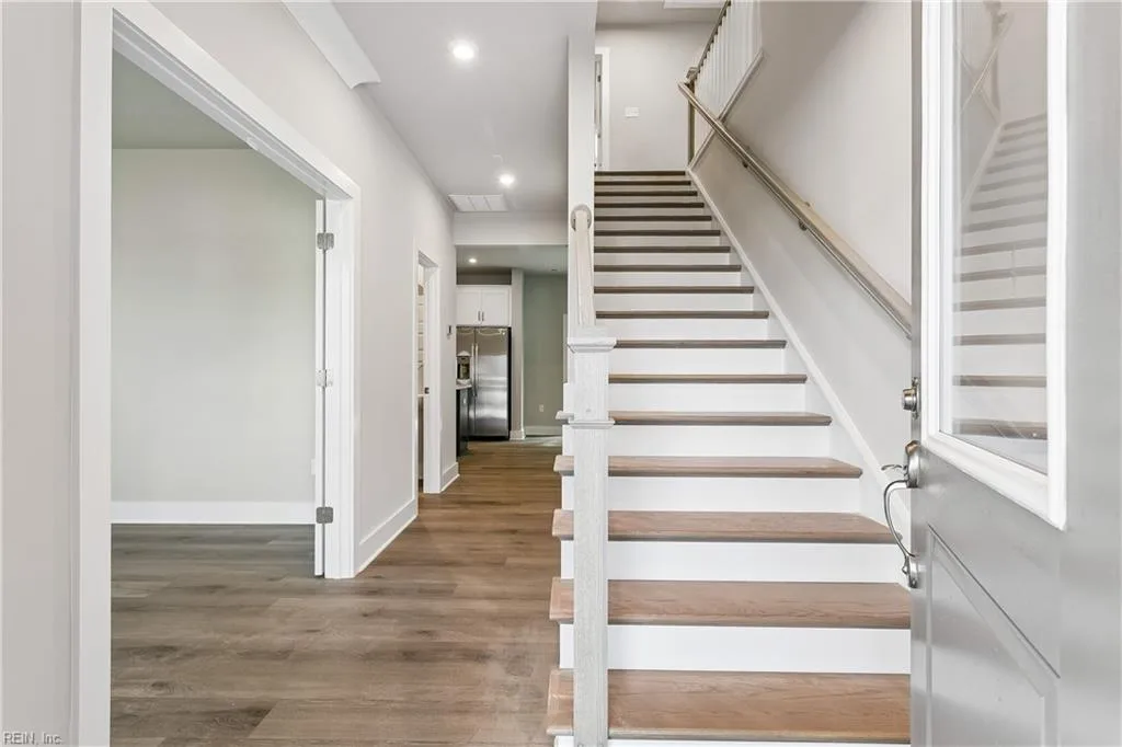 401 Heavens WAY, YORKTOWN VA 23693 - Photo 4