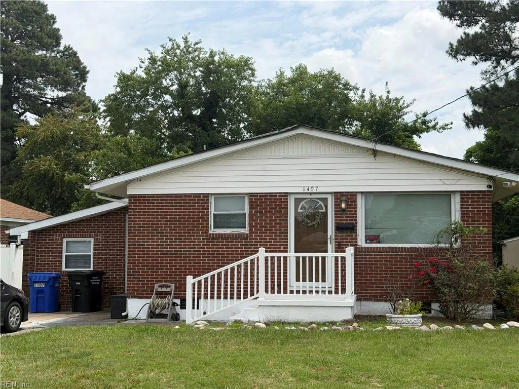 1407 Ekstine DR, Portsmouth — 3 bed Residential, 1,225 sqft