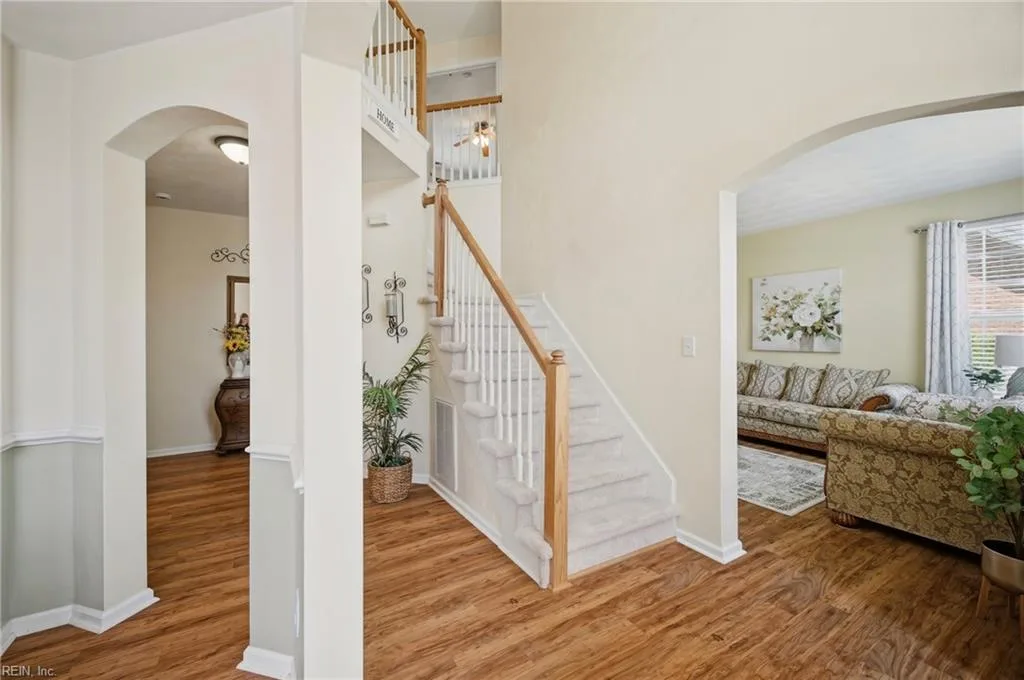 541 Fair Oak DR, CHESAPEAKE VA 23322 - Photo 3