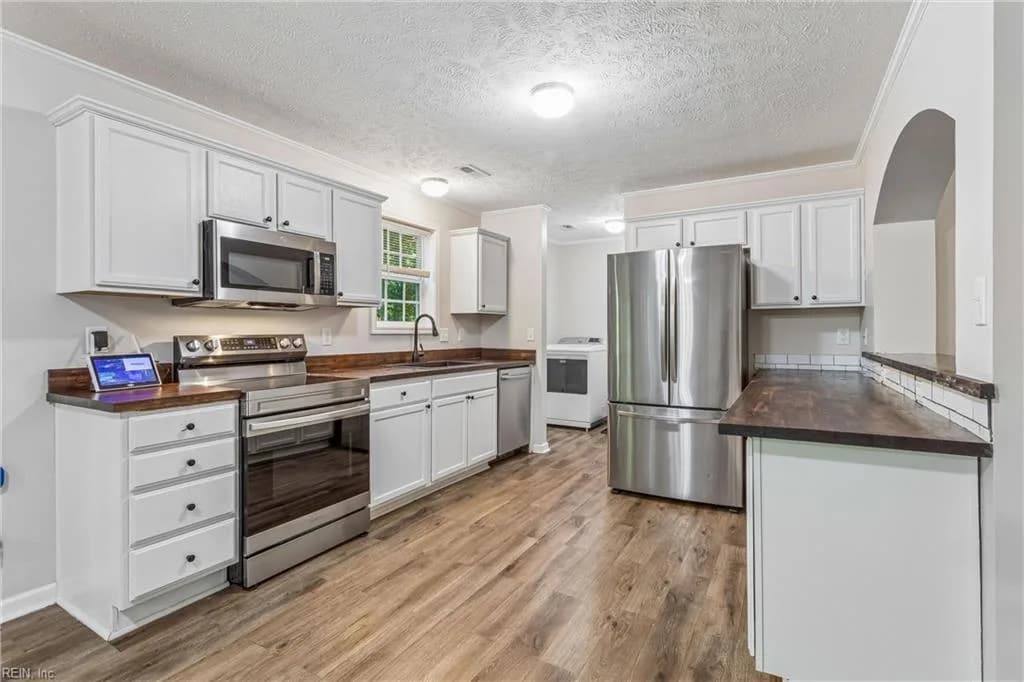 14306 Courthouse HWY, SMITHFIELD VA 23430 - Photo 4
