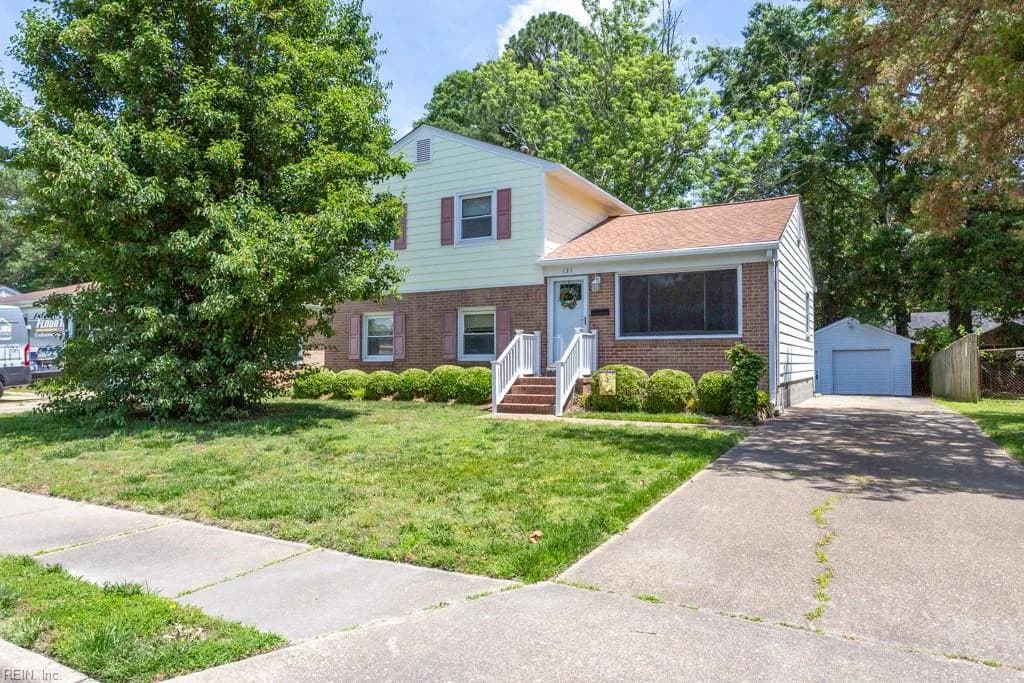 131 Madrid DR, HAMPTON VA 23669 - Photo 2