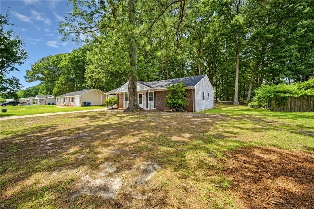 3904 Old Farm RD, PORTSMOUTH VA 23703 - Photo 3
