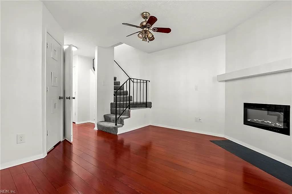 437 Lester RD ##2, NEWPORT NEWS VA 23601 - Main photo