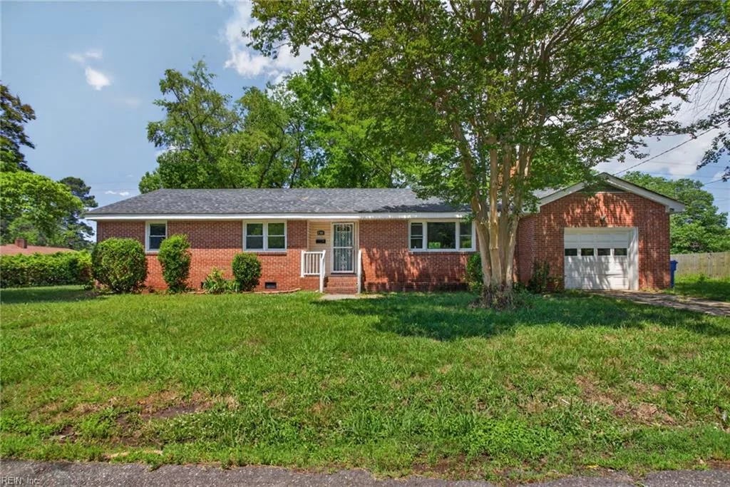 1703 Landsworth ST, CHESAPEAKE VA 23324