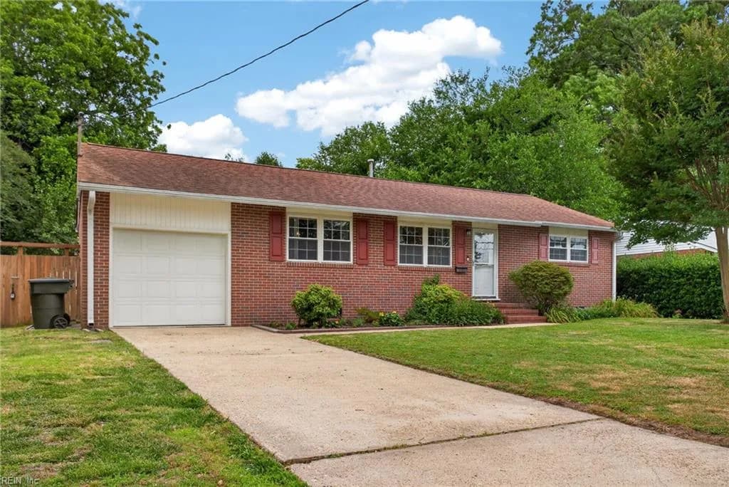 703 New Bern AVE, HAMPTON VA 23669 - Photo 4