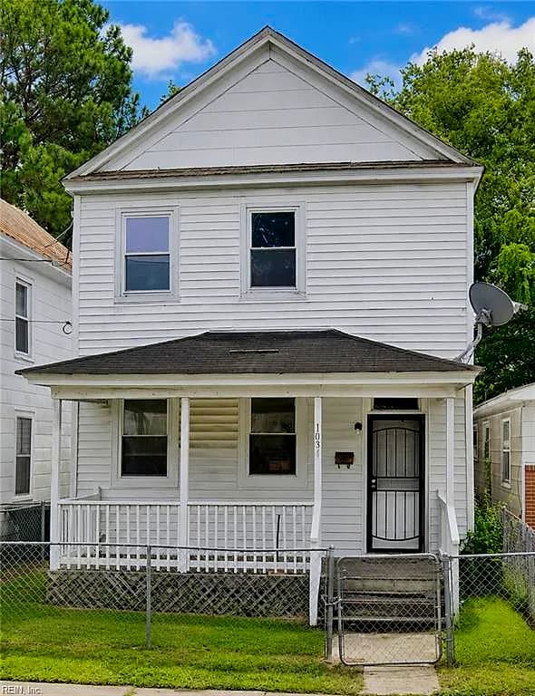 1034 26th ST, NEWPORT NEWS VA 23607 - Main photo