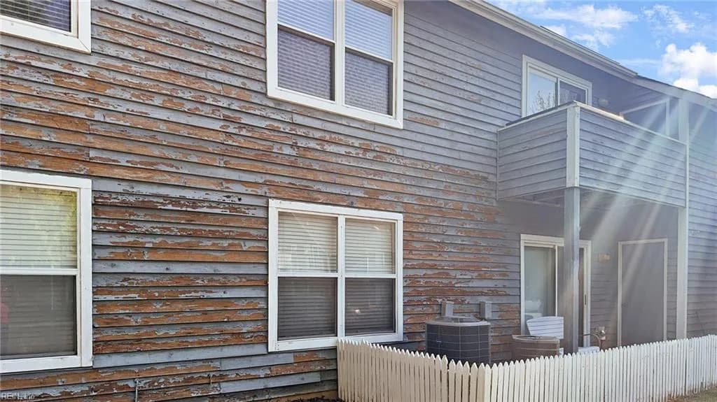 12758 Saint James PL #D, NEWPORTNEWS VA 23602 - Photo 3