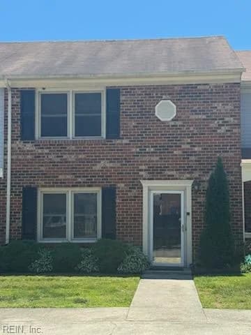 202 Choisy CRES, YORKTOWN VA 23692 - Main photo