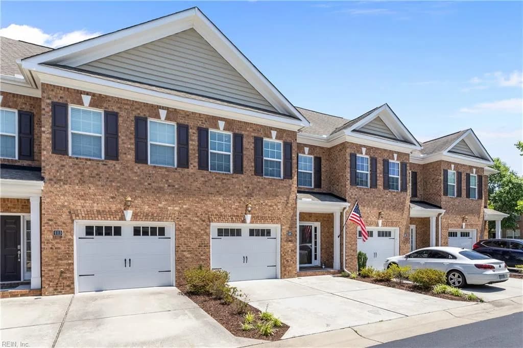 1109 Chatham LN, CHESAPEAKE VA 23320 - Main photo
