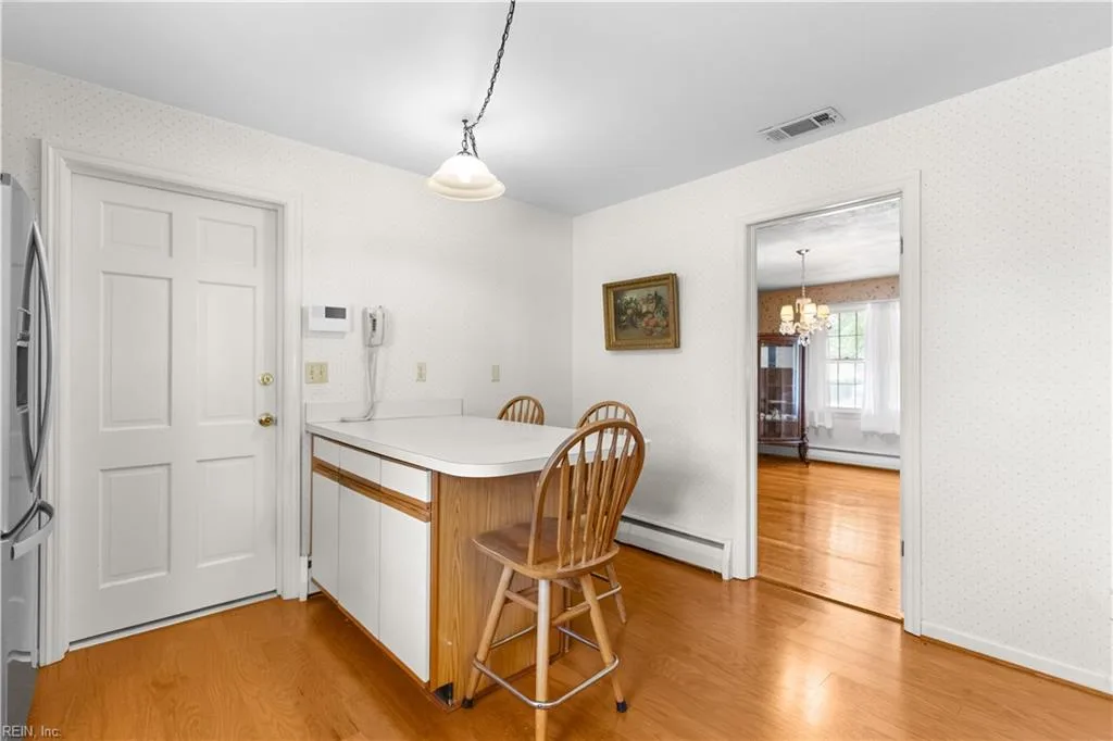 4536 Biscayne DR, VIRGINIABEACH VA 23455 - Photo 5