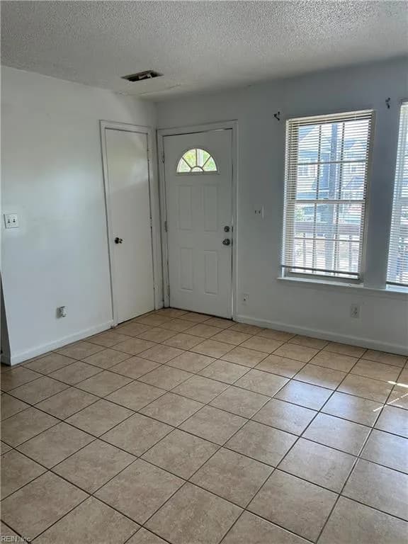 1566 Lea View AVE #1, NORFOLK VA 23503 - Photo 3