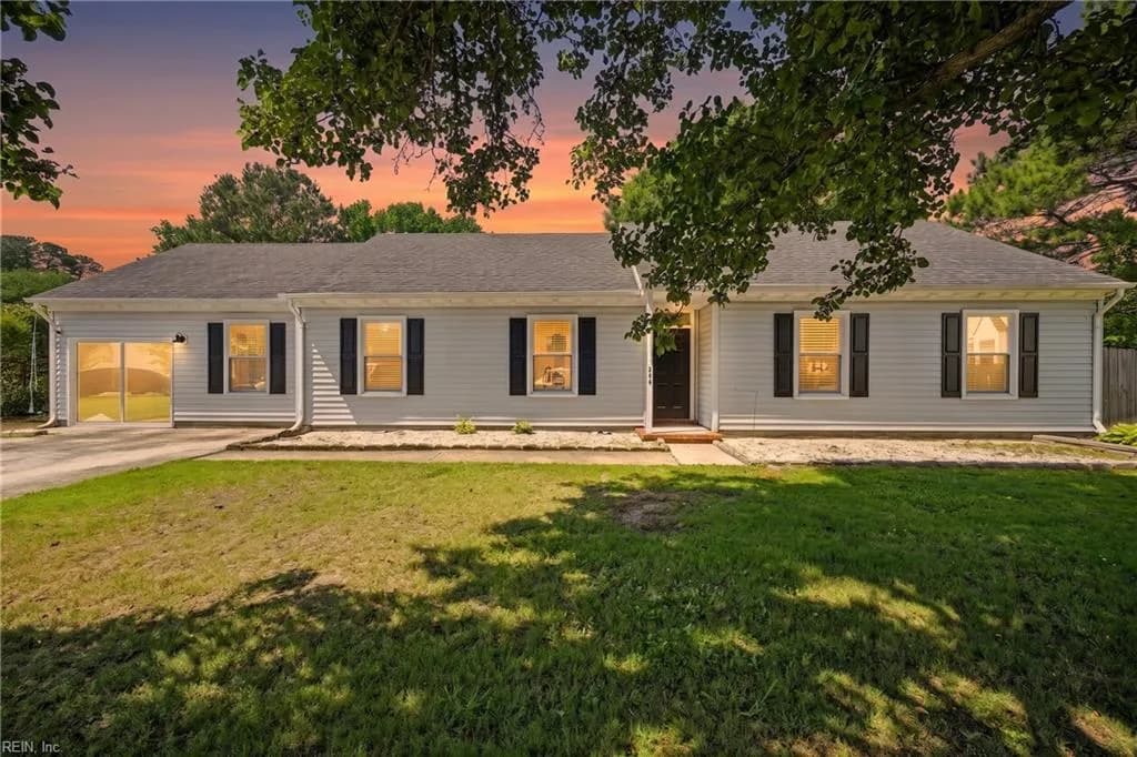 444 Fleming CIR, CHESAPEAKE VA 23323 - Main photo