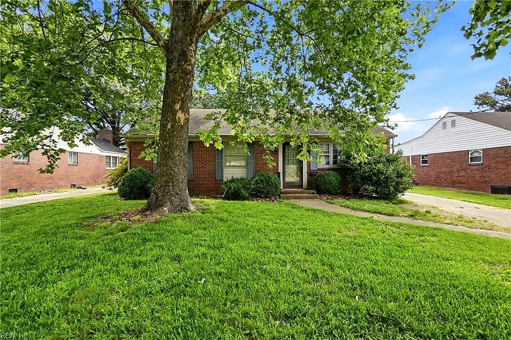 2213 Haywood AVE, CHESAPEAKE VA 23324