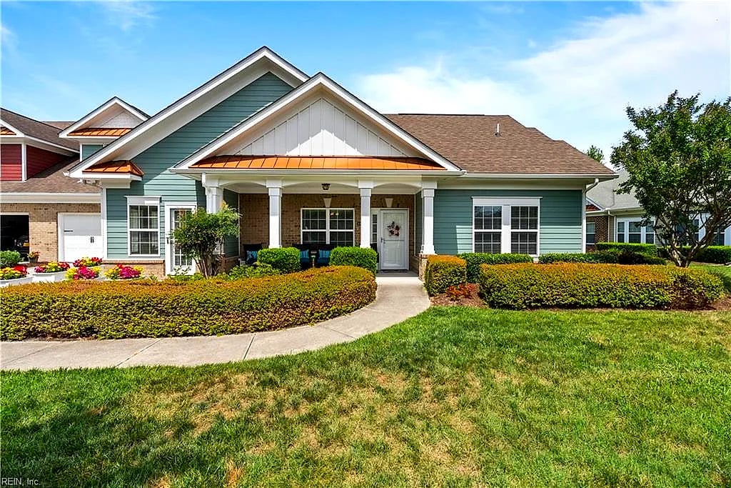 1426 Carrolton WAY, Chesapeake — 3 bed Residential, 2,347 sqft