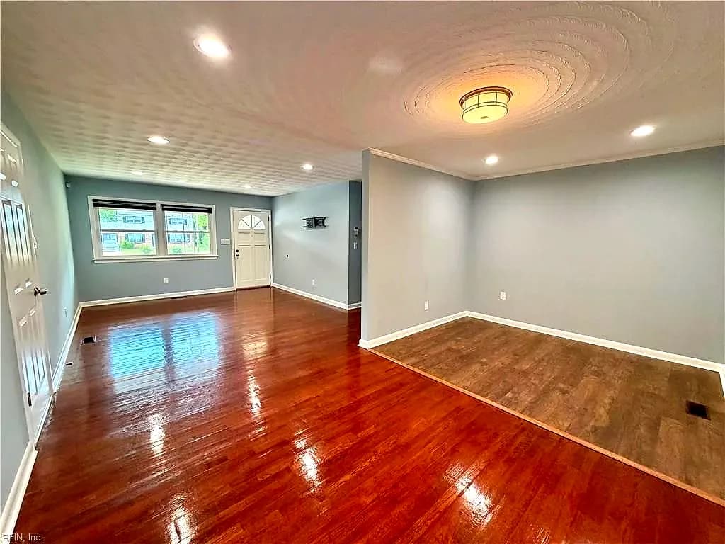 129 Pamela DR, HAMPTON VA 23666 - Photo 5