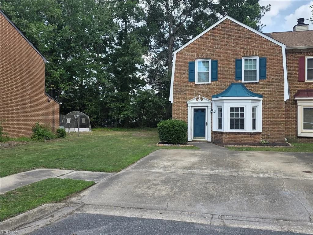 13 Colonial WAY, CHESAPEAKE VA 23325 - Photo 3
