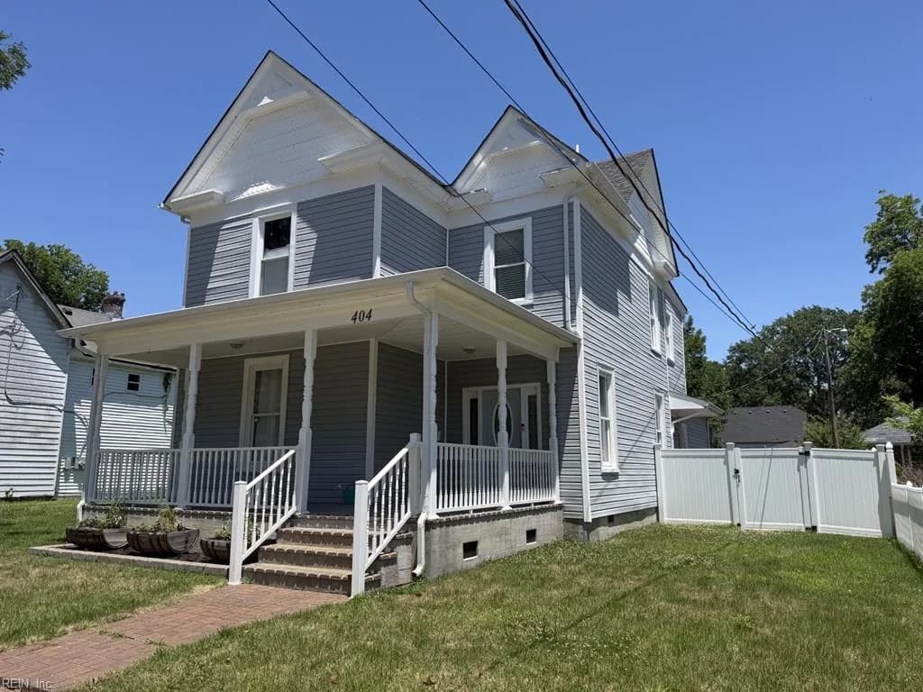 404 Clay ST, FRANKLIN VA 23851 - Photo 3