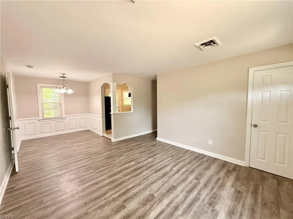 1182 Duncan DR, WILLIAMSBURG VA 23185 - Photo 3