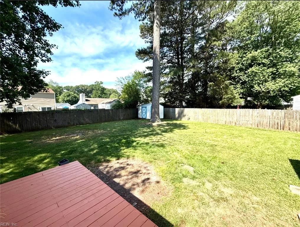 220 Rockingham DR, NEWPORTNEWS VA 23601 - Photo 3