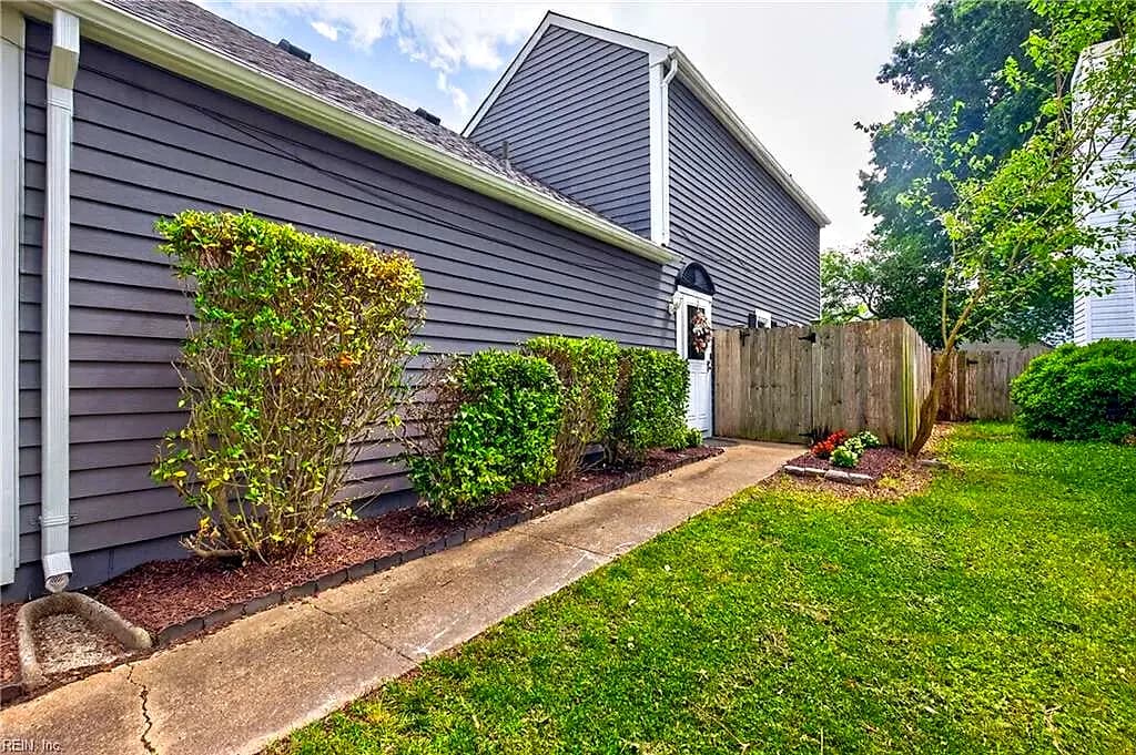 5440 Chatham Hall DR, VIRGINIABEACH VA 23465 - Photo 5