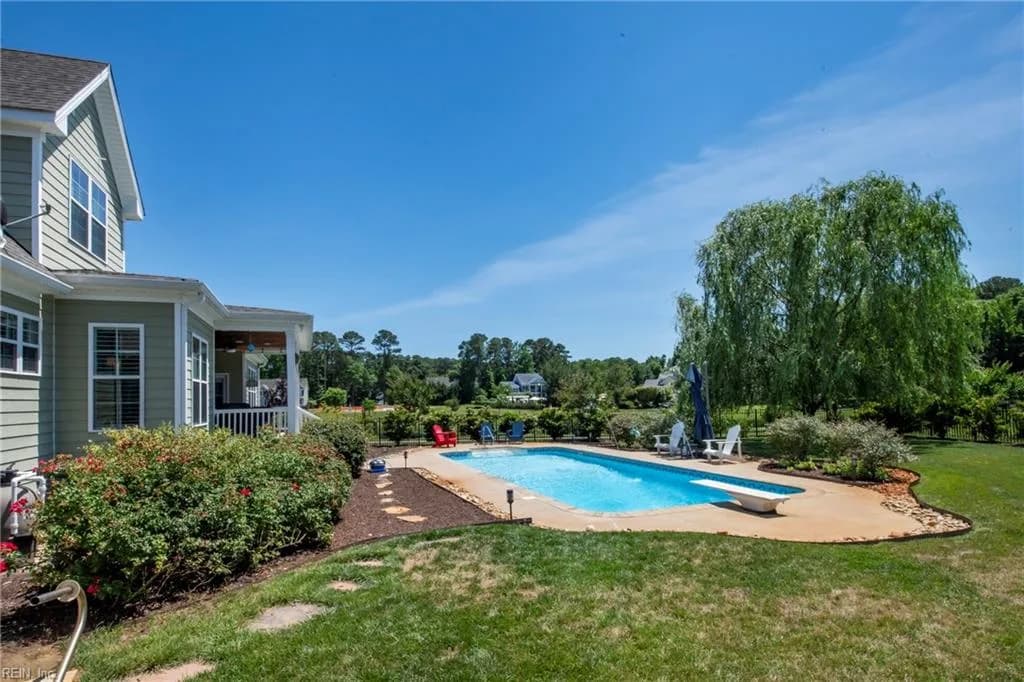 80 Richmond WAY, CARROLLTON VA 23314 - Photo 4