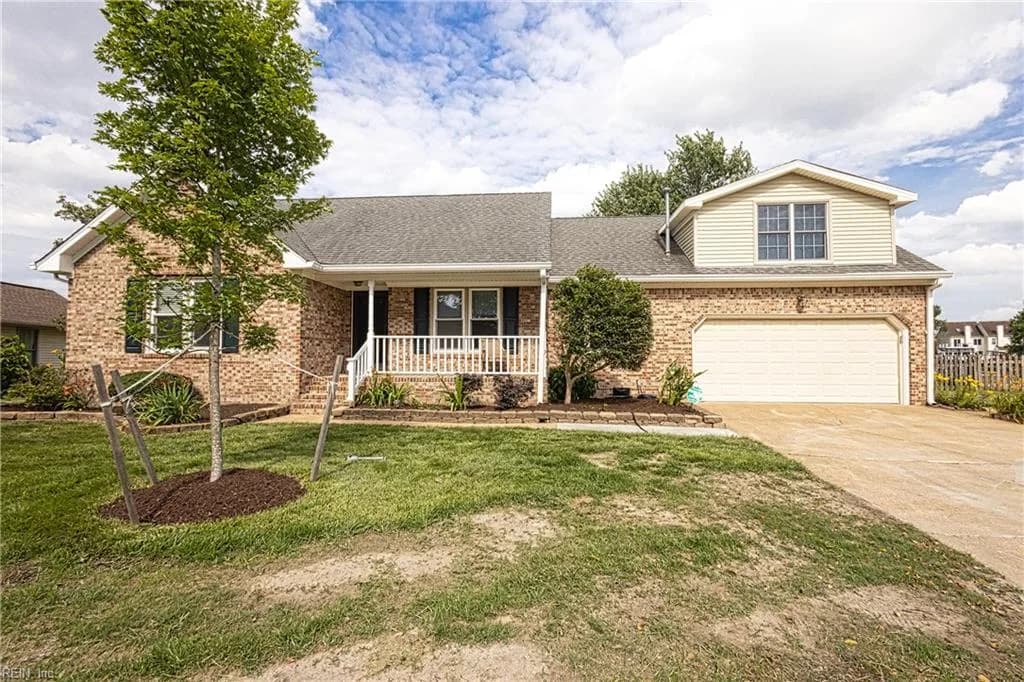 1104 Copper Stone CIR, CHESAPEAKE VA 23320 - Photo 2