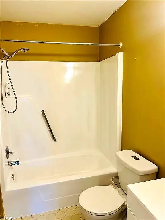 1140 E Ocean View AVE #B, NORFOLK VA 23503 - Photo 5