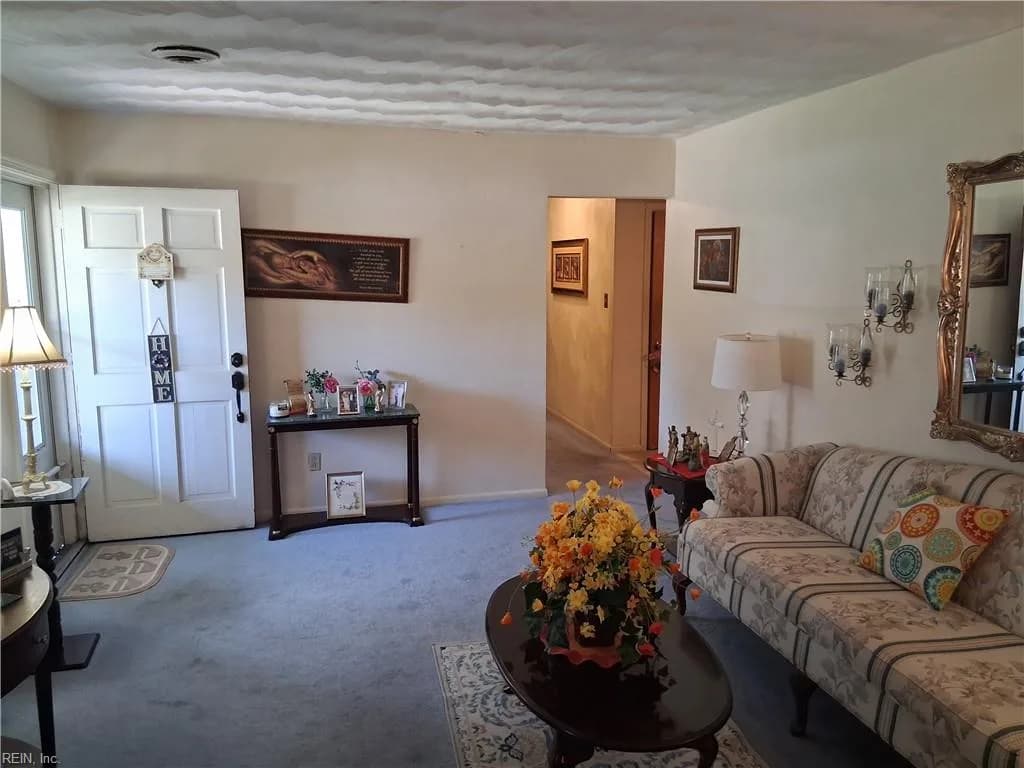 641 Table Rock RD, VIRGINIABEACH VA 23452 - Photo 3