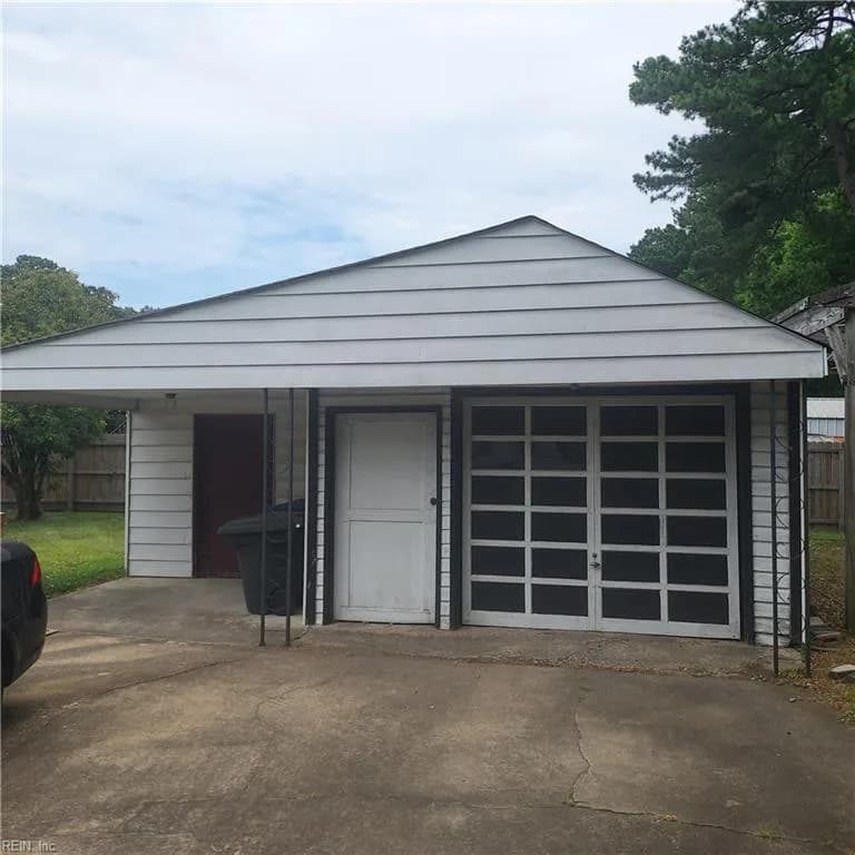 616 Brewer ST, NEWPORTNEWS VA 23605 - Photo 5
