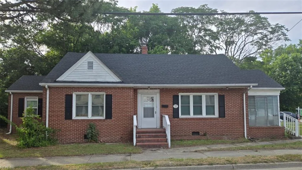 1908 E Washington ST, SUFFOLK VA 23434
