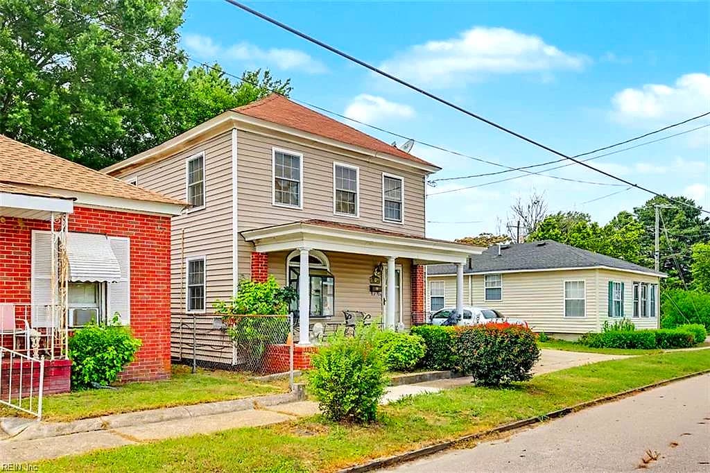 209 Spruce ST, SUFFOLK VA 23434 - Main photo