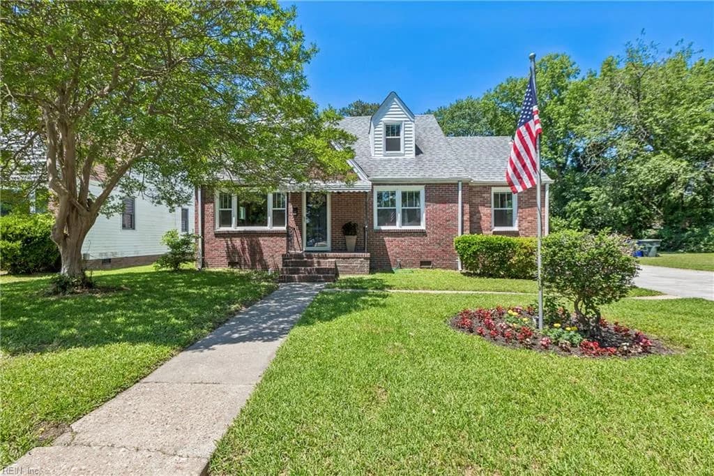9221 Saint George AVE, NORFOLK VA 23503 - Photo 2
