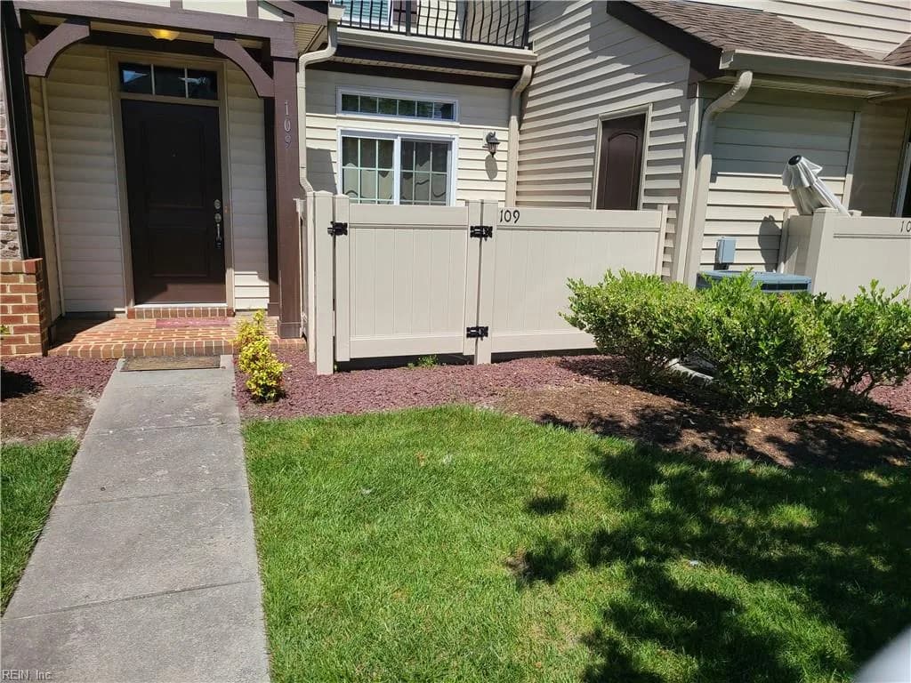 109 Herons CV, CARROLLTON VA 23314 - Photo 3